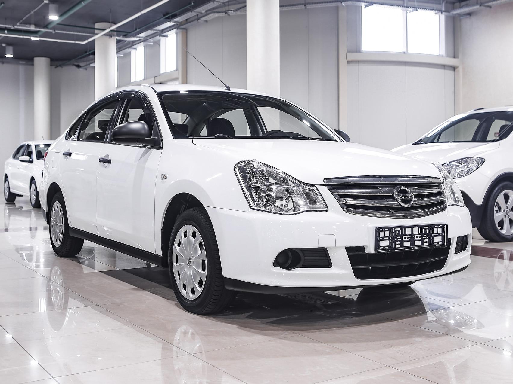 Купить Almera с пробегом