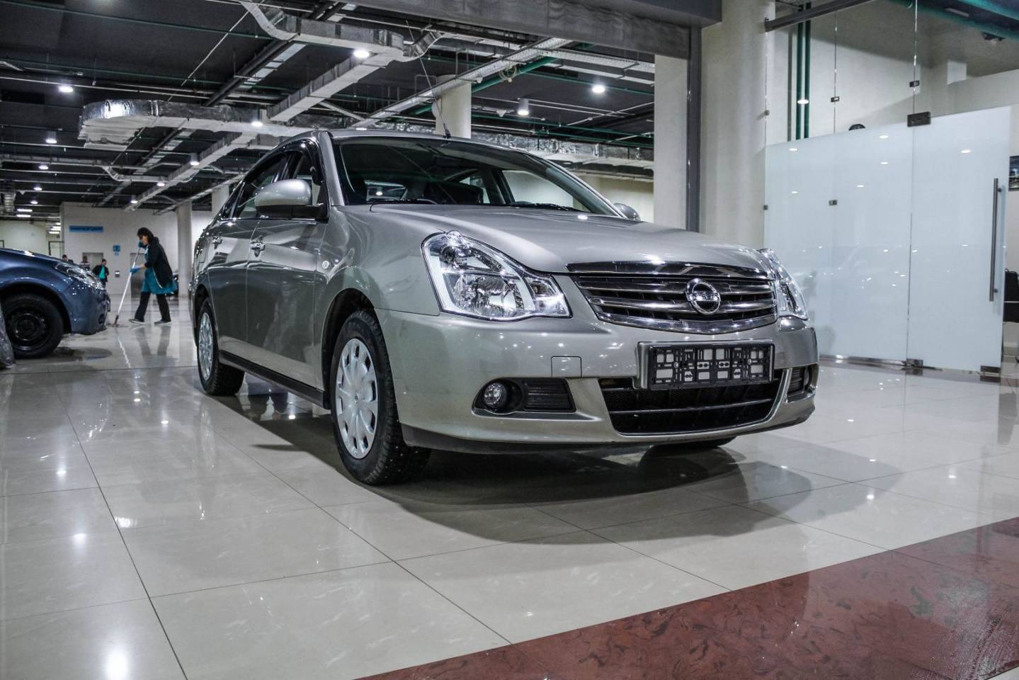 Купить Almera с пробегом