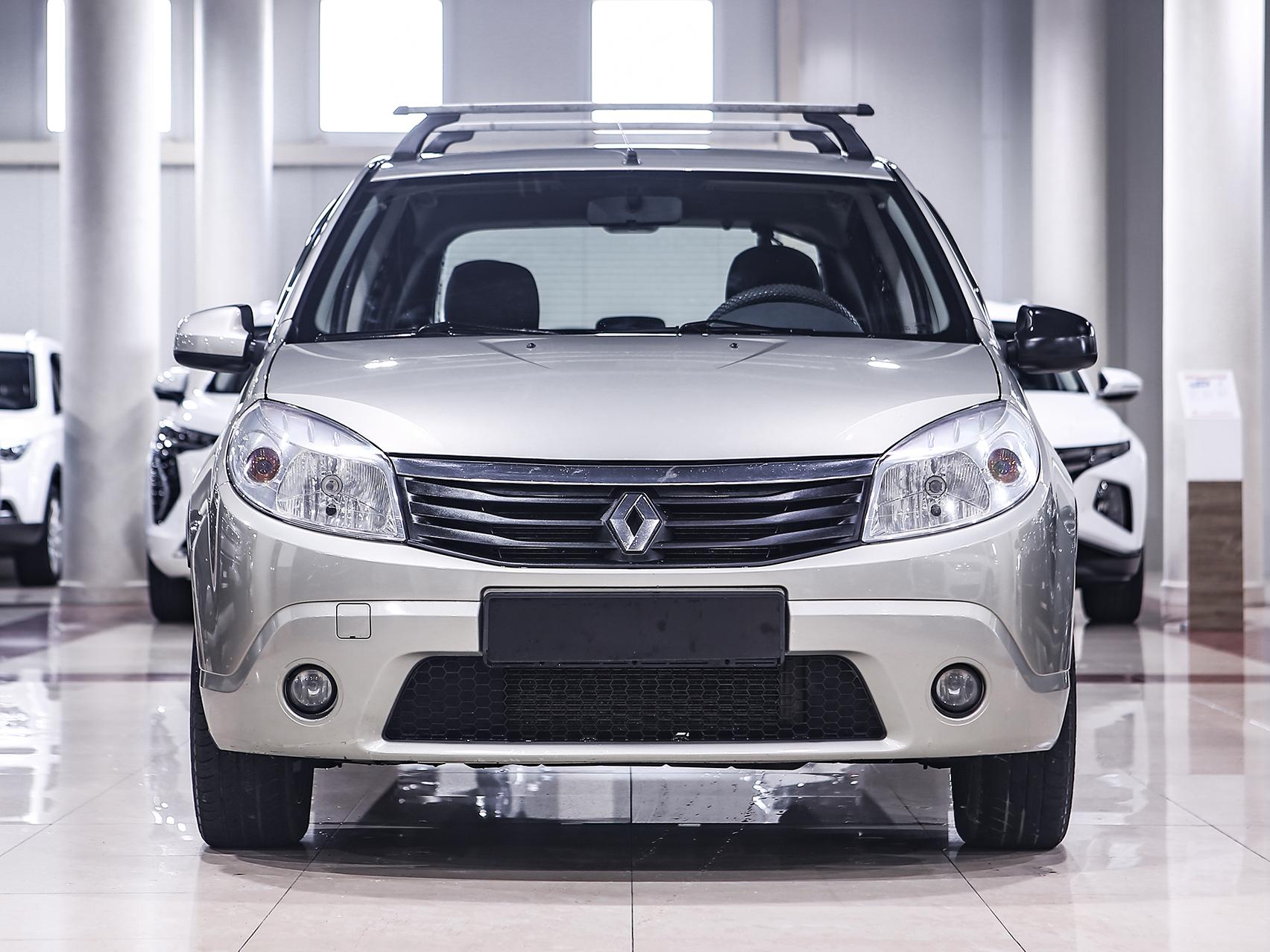 Купить Sandero с пробегом