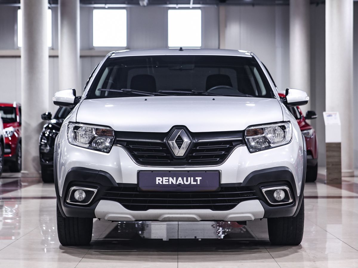 Купить Logan с пробегом